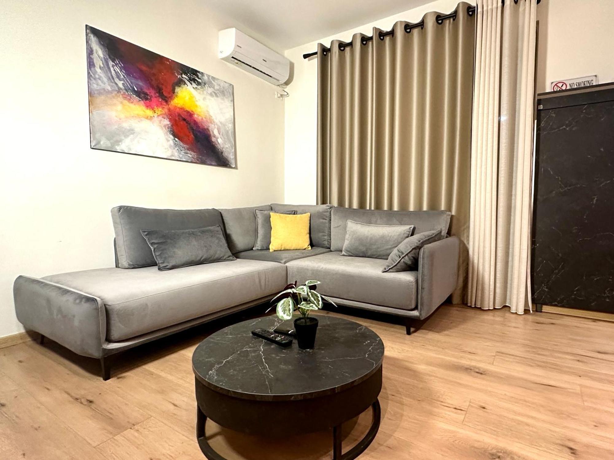 Apartament Vacation Vibes - Modern In Golem Near Sea Golem (Tirana)