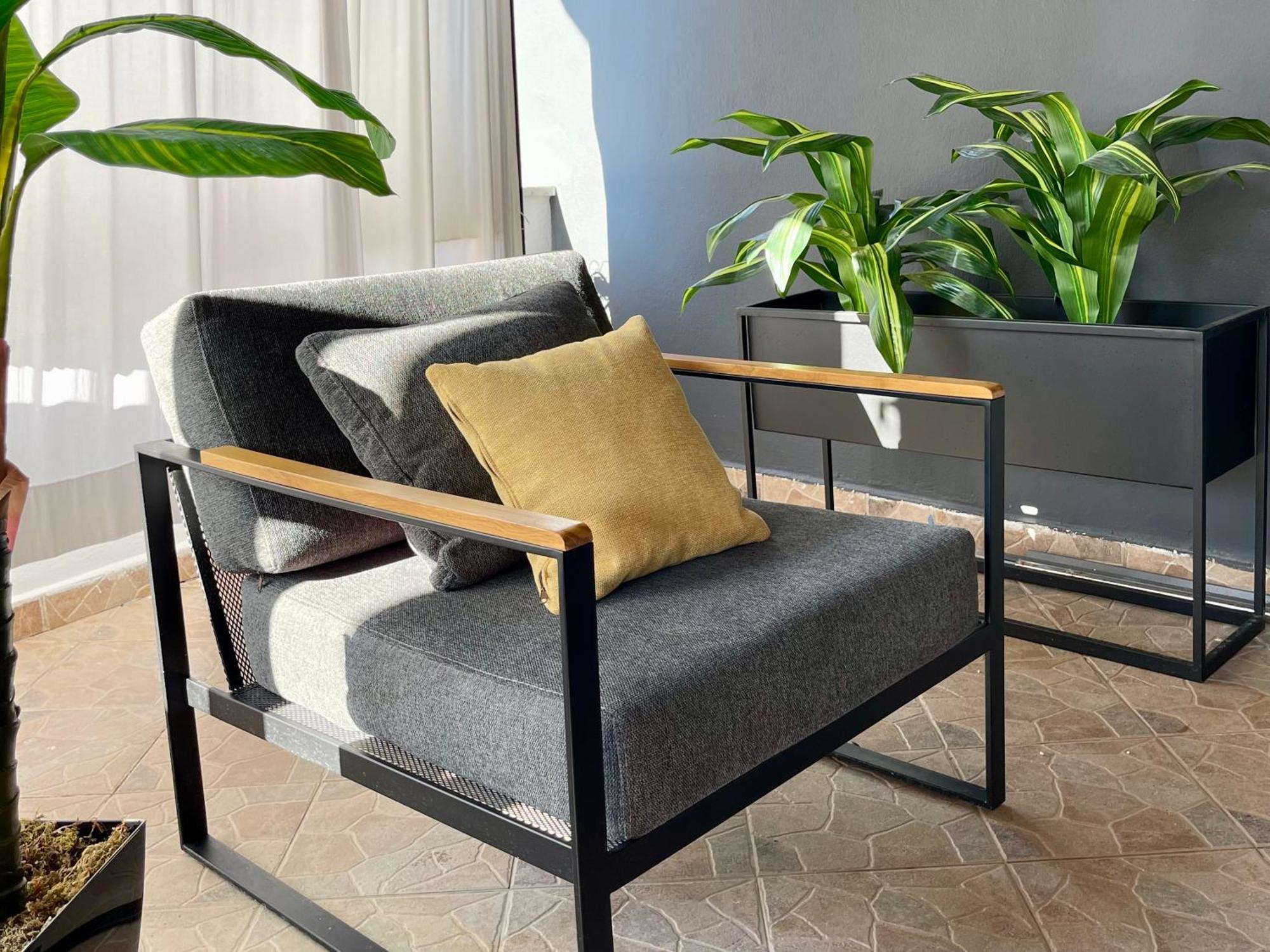 Vacation Vibes - Modern In Golem Near Sea Apartament *